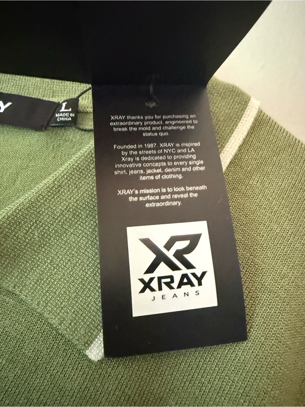 Xray Olive Contrast-Trim Men's Polo - Picture 3 of 3